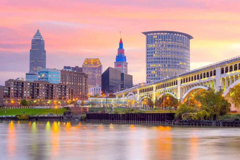 Cleveland, OH